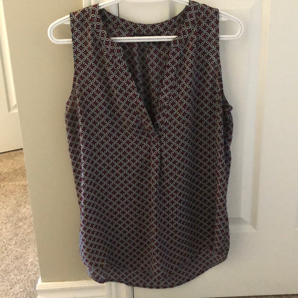 Sleeveless blouse